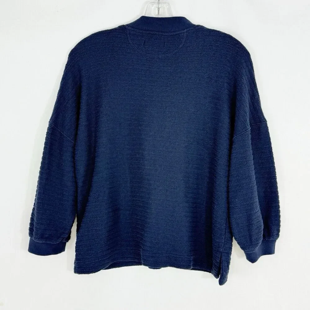 Free Assembly Sweater Women’s Blue Crewneck Small